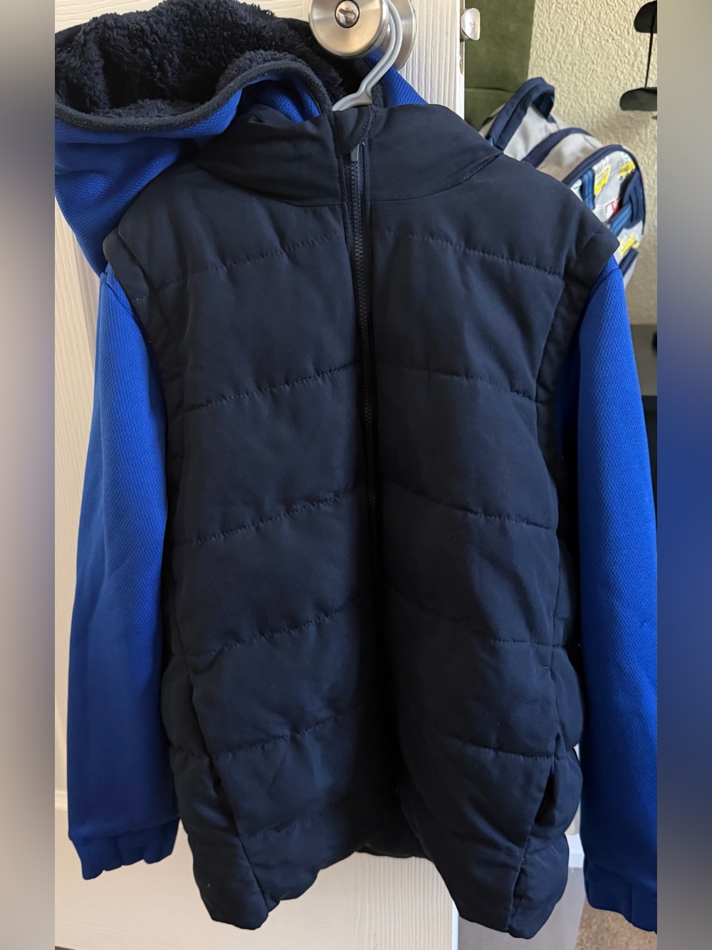 Old Navy Active Youth Large (10-12) Puffer Hooded Jacket